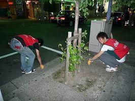 夜のワイワイお掃除！画像