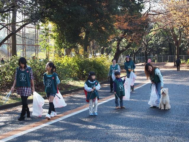 2009年 12月 6日 駒沢公園そうじ画像
