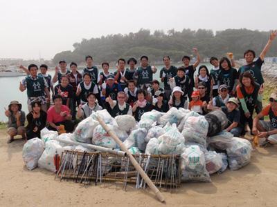 「海をきれいに！」恩納村海浜公園画像
