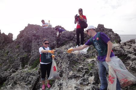 ダイバー＆釣り人コラボそうじ画像