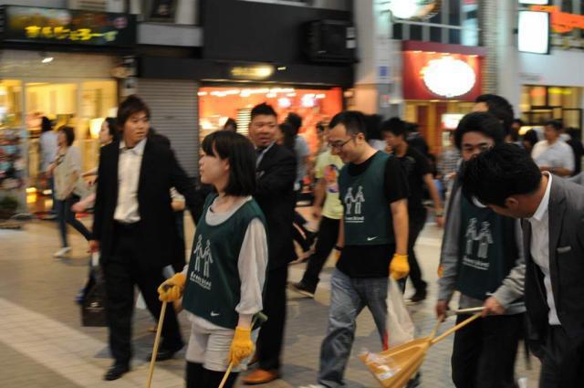 緑鳥を探せ。画像