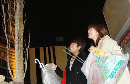 20100802歌舞伎町そうじ画像