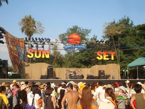 SunSetLive2010画像
