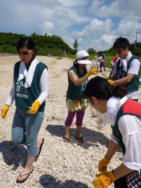 ９月２３日　第２回　糸満・海ん道　ビーチクリーン画像