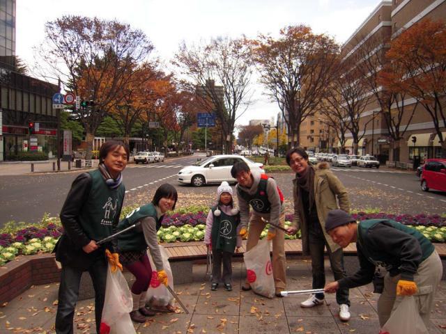 11月カラフルフェスティバルそうじ画像