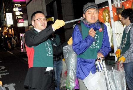 2011年歌舞伎町のごみゼロそうじ！画像