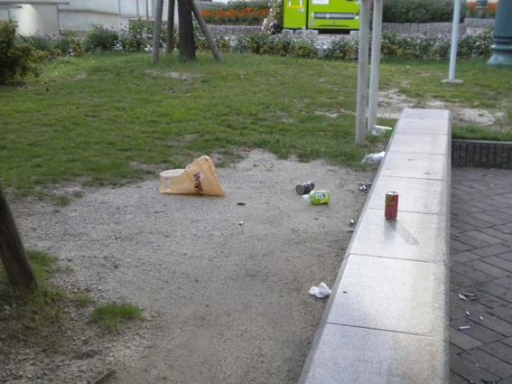 9.1　防災の日変わりモノ続出！朝そうじ画像