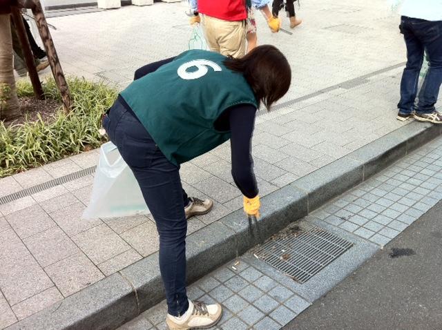 21歳の誕生日ををゴミ拾いで祝う！画像