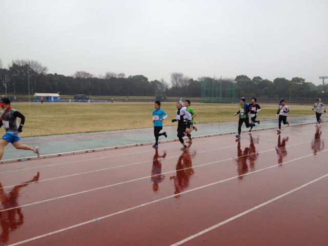 雨中の激走！エコ＆ラン駅伝のお手伝いをしました。画像