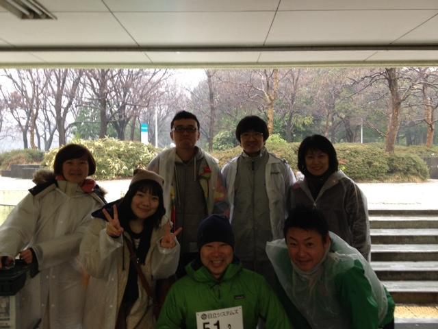 雨中の激走！エコ＆ラン駅伝のお手伝いをしました。画像