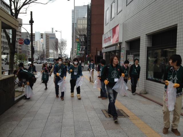 4月のおそうじは、＠plusのみんなとわいわい！画像