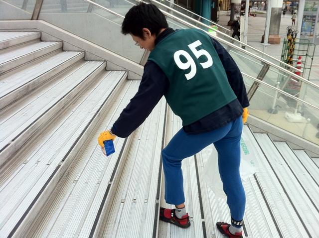 鹿児島チーム中央駅　2012.11.01　朝おそうじ(*&acute;&forall;｀*)画像