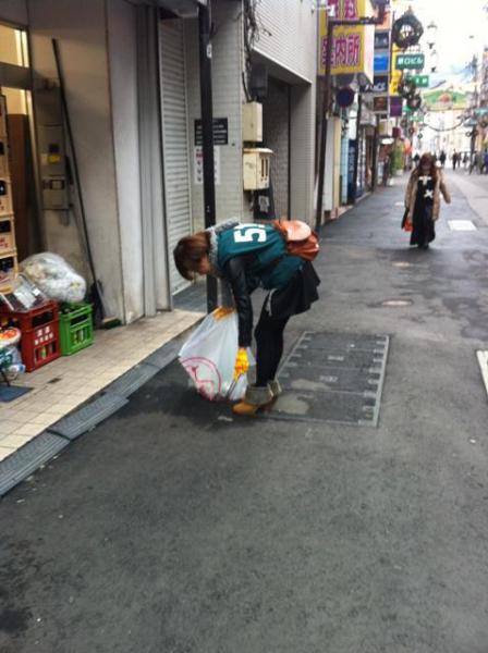 12月16日　天文館昼おそうじ画像