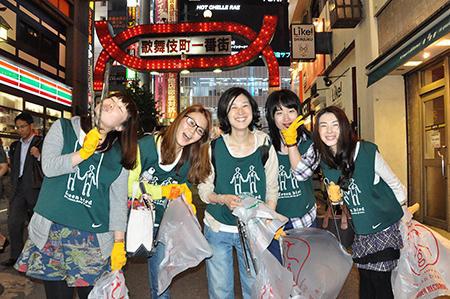 歌舞伎町ごみゼロそうじ2013！画像