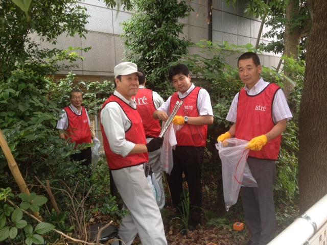 アトレ「Clean&Green Action」四谷店そうじ画像