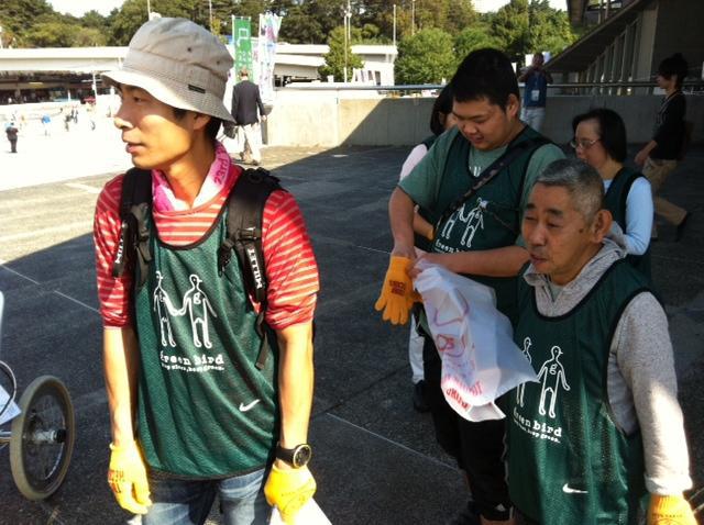 【10/14】2013 MIXTURE! PEOPLE DESIGN FES.  &times; green bird 東京体育館そうじ画像