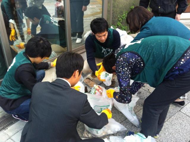 アトレ「Clean&Green Action」秋葉原そうじ画像