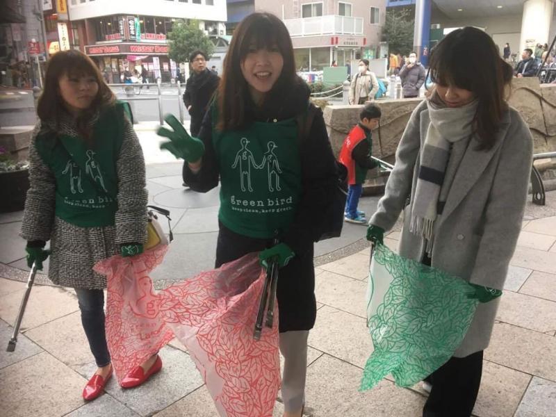 笑い溢れる新年初そうじ;D画像