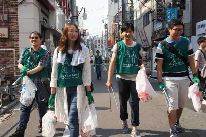 職人の道は遠く。うだるような暑さ画像