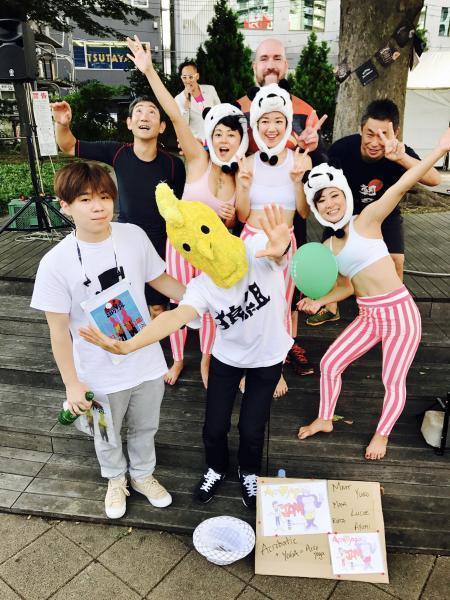 大道芸とニワトリマンと。それからJazz。画像