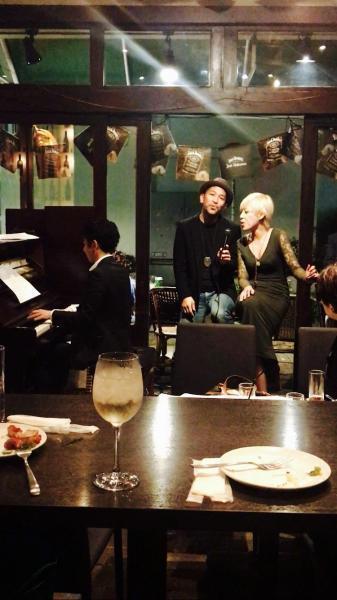 大道芸とニワトリマンと。それからJazz。画像