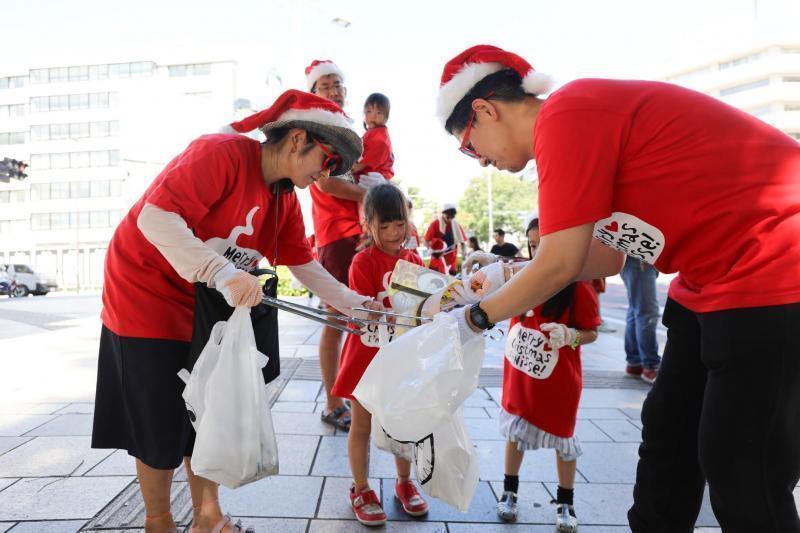 Summer Christmas Clean-up！画像