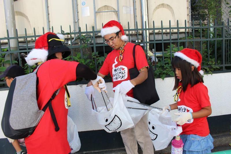 Summer Christmas Clean-up！画像