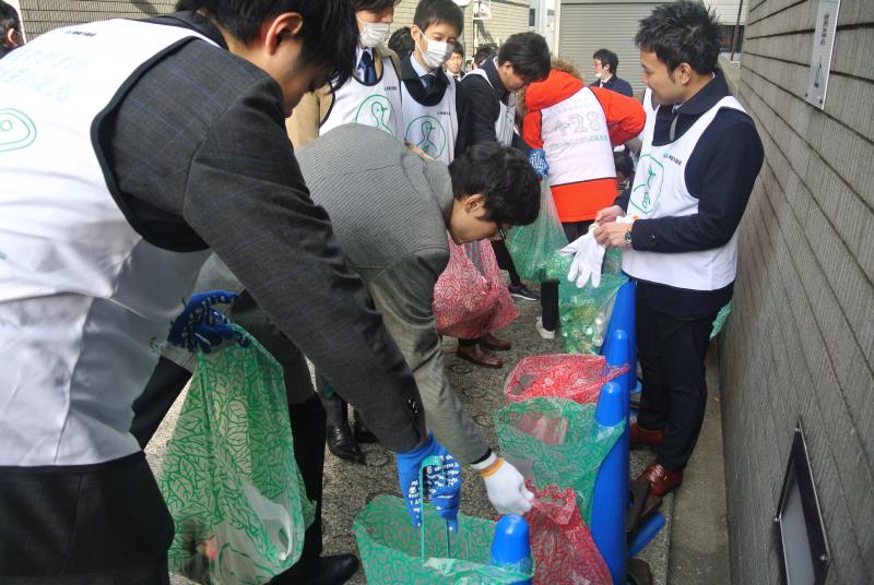 渋谷道玄坂チーム第1回清掃活動実施画像