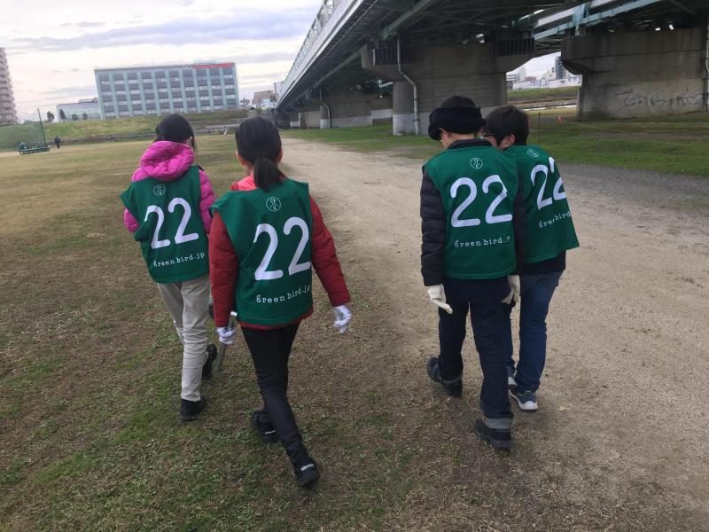 竹早小学校のみんなと江戸川でごみ拾い！画像