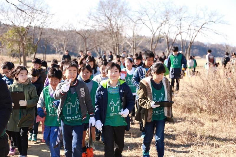 南鶴牧小学校のみんなと多摩川をごみ拾い！！画像