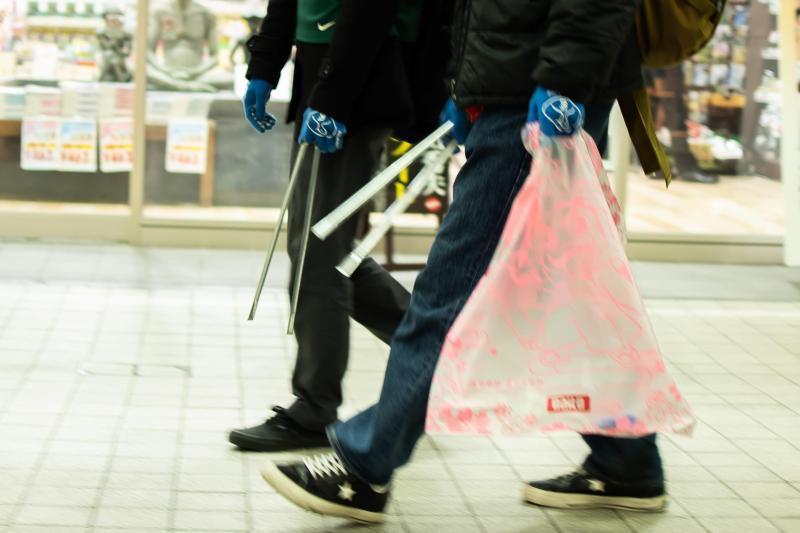 雨が降ったのでアーケードをぶらりとお掃除散歩！画像