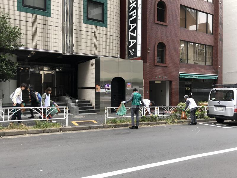 第11回渋谷道玄坂チーム地域清掃画像