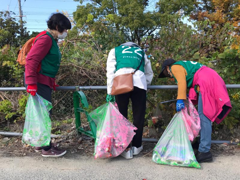 秋晴れごみ拾い♪画像