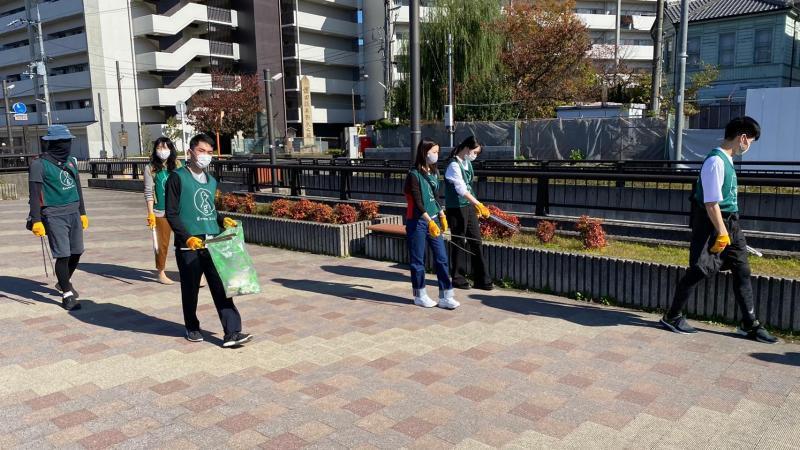 秋澄む京都。画像