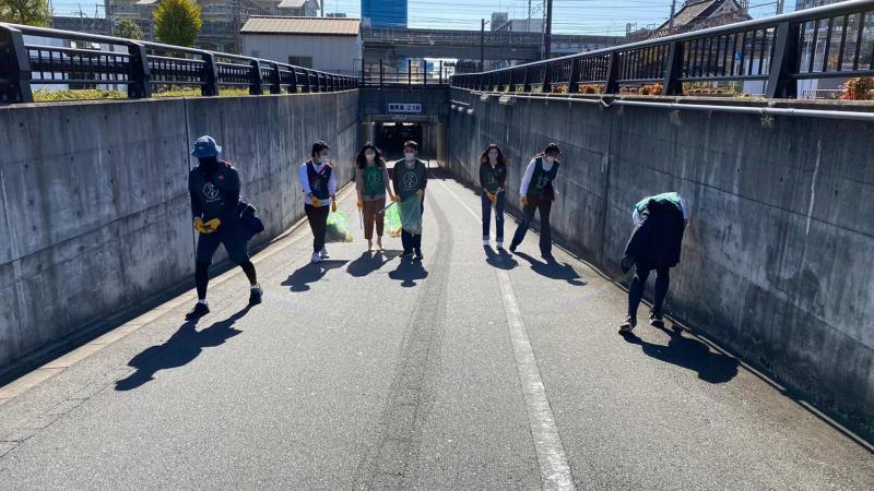 秋澄む京都。画像