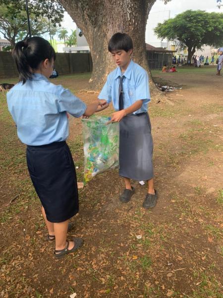 緊急ゴミ拾い第二弾ATチャーチルパーク画像