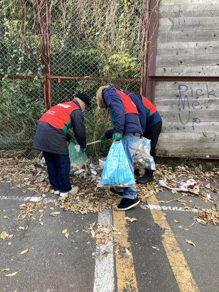 ゴミ拾い納め画像