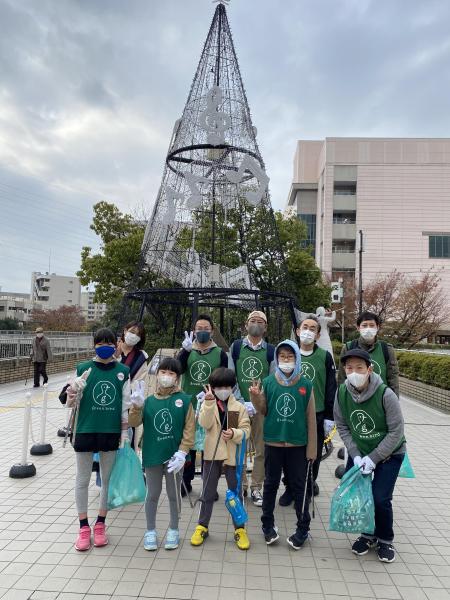 久しぶりにマルシェの横でお掃除画像