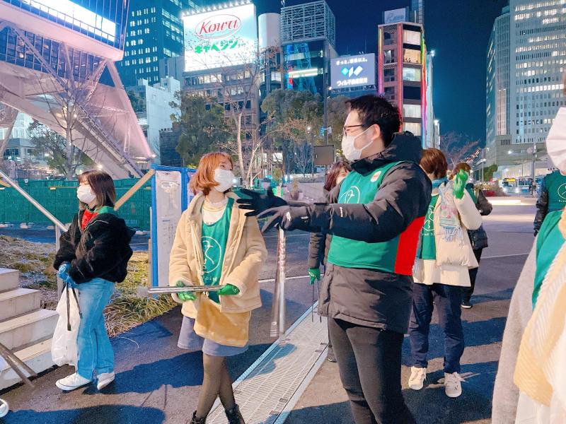 近くて遠いを近づける画像