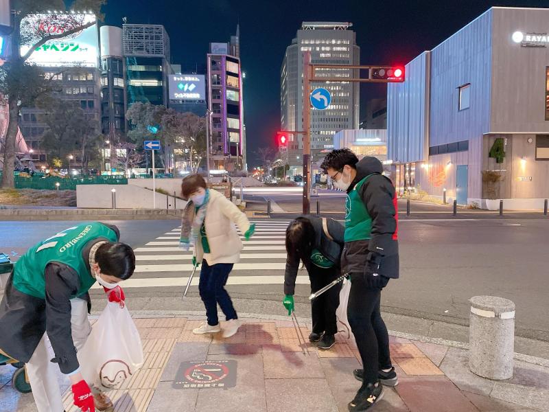 近くて遠いを近づける画像