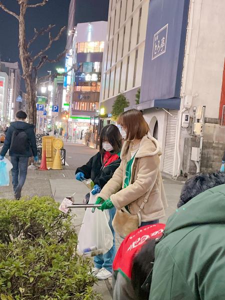 近くて遠いを近づける画像