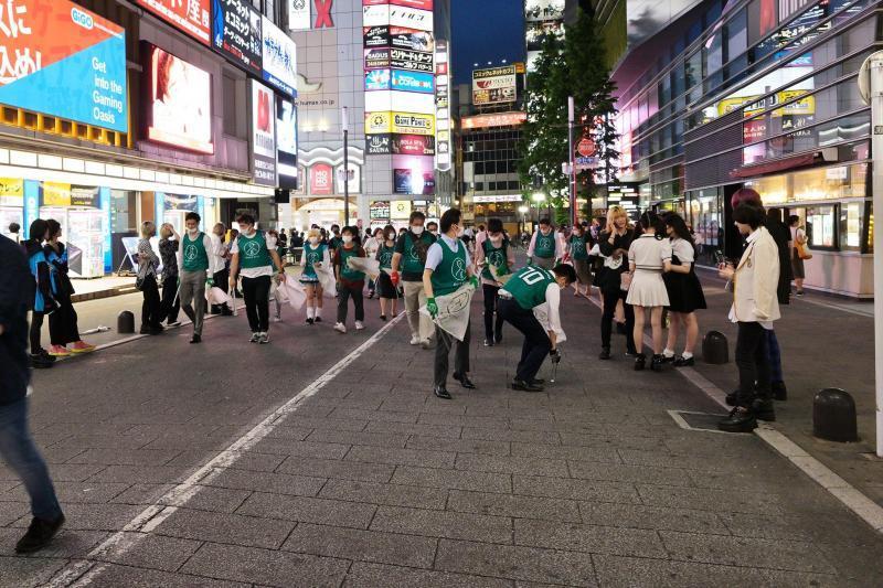 7月21日歌舞伎町お掃除画像