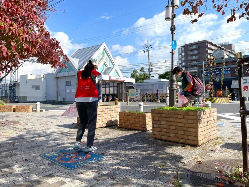 駅前のお掃除！画像