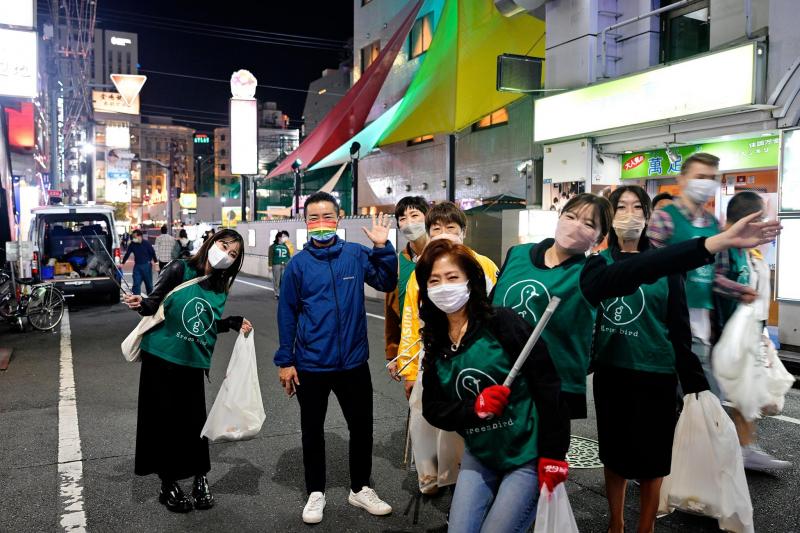 10月23日歌舞伎町お掃除画像