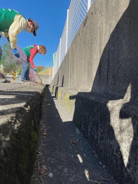 秋のごみ拾いは最高画像