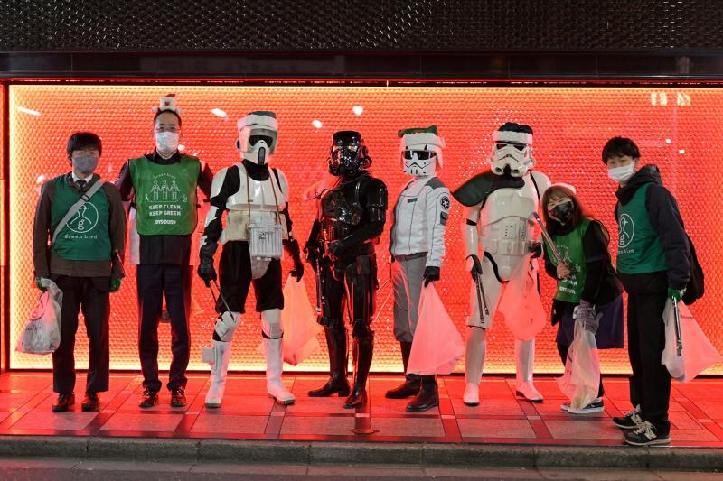 12月15日歌舞伎町お掃除画像