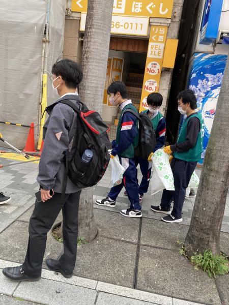 【沖縄那覇】満員御礼！歩行者天国おそうじ画像