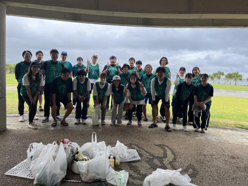 【沖縄】21世紀ビーチ掃除画像