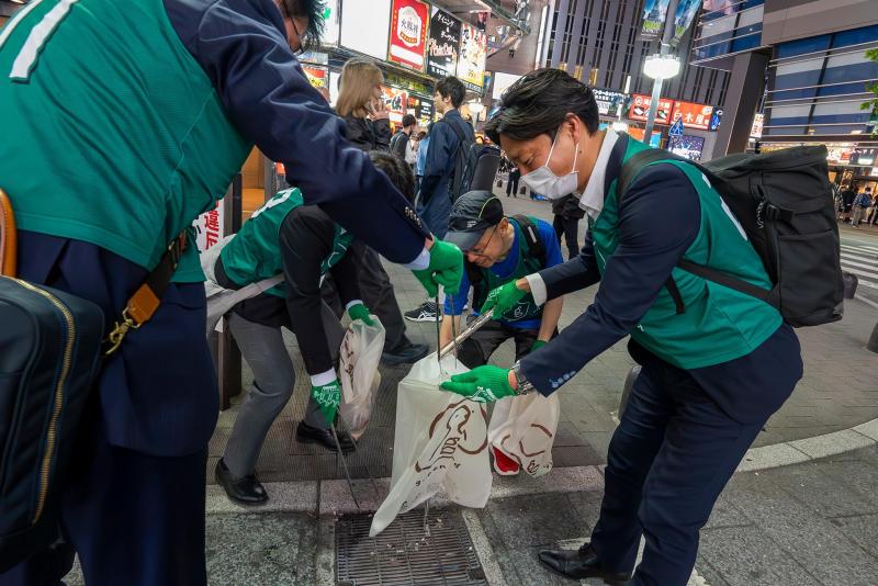 5月9日歌舞伎町お掃除画像
