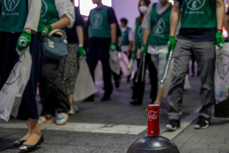 7月18日歌舞伎町お掃除画像